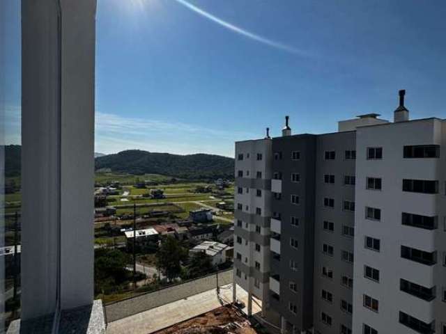 2 quartos, sacada com churrasqueira e 1 vaga à venda no bairro Pedra Branca/Palhoça.