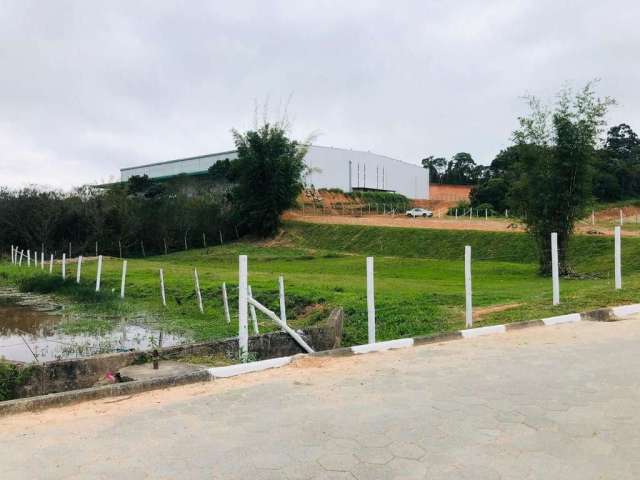 Terreno com 2838m² à venda em Governador Celso Ramos.