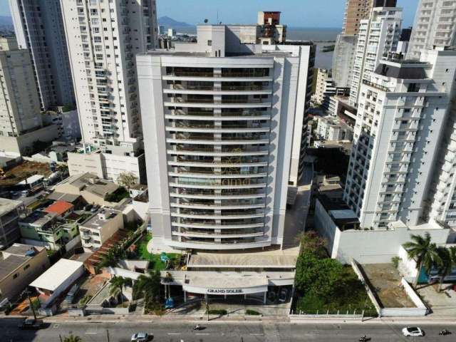 Amplo Apartamento com 4 Dormitórios e Varanda Gourmet no Bairro Fazenda