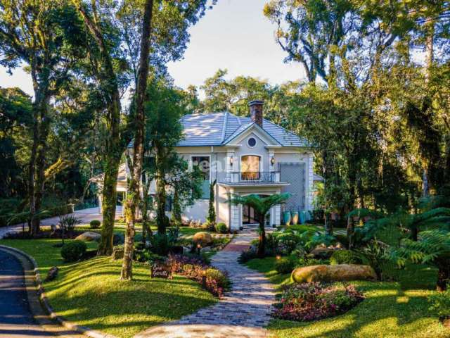 CASA GARILLI COM 4 QUARTOS EM CONDOMÍNIO , O Bosque, Gramado - RS