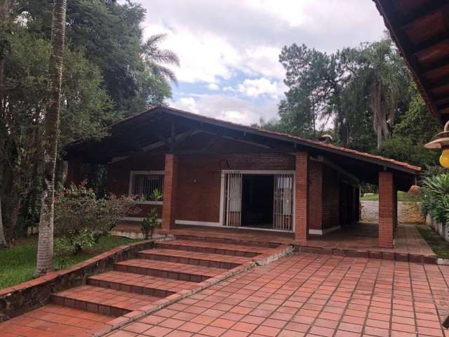 Casa com 3 dormitórios à venda, 395 m² - Parque Petrópolis - Mairiporã/SP