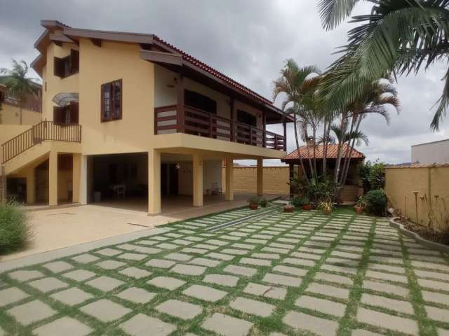 Linda Casa Alto Padrão em Campo Limpo Paulista