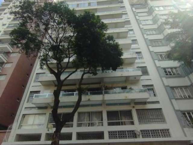 Apartamento no Centro, região da Praça da República.