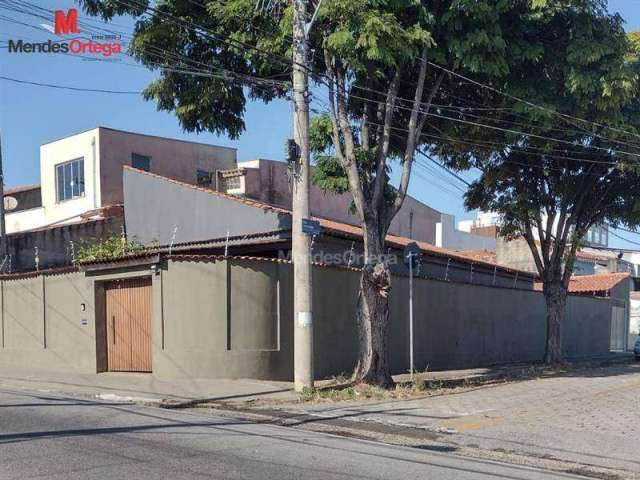 Casa com 2 dormitórios à venda, 223 m² por R$ 600.000,00 - Vila Santana - Sorocaba/SP