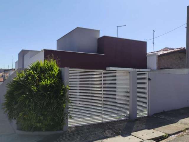 Casa com 3 dormitórios à venda, 184 m² por R$ 590.000,00 - Cajuru do Sul - Sorocaba/SP