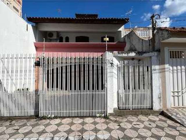 Casa com 3 dormitórios para alugar, 294 m² por R$ 3.855,00/mês - Centro - Sorocaba/SP