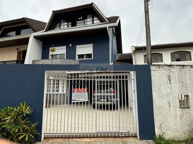 Sobrado Triplex no bairro Bacacheri - Curitiba/Paraná