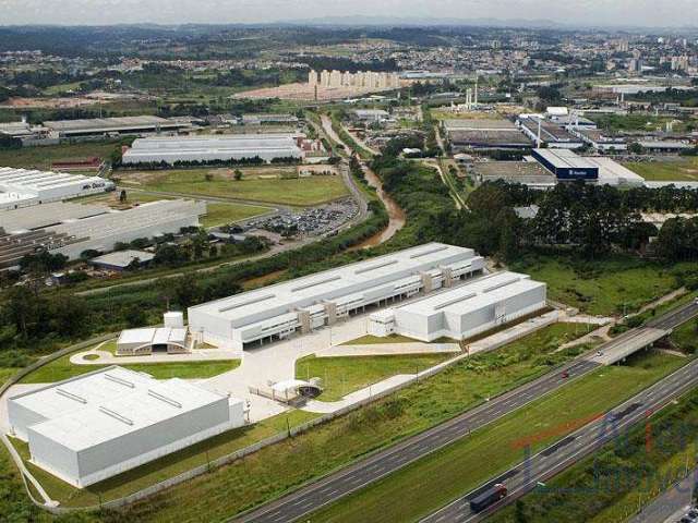 Galpão para alugar, 2831 m² - Distrito Industrial - Jundiaí/SP