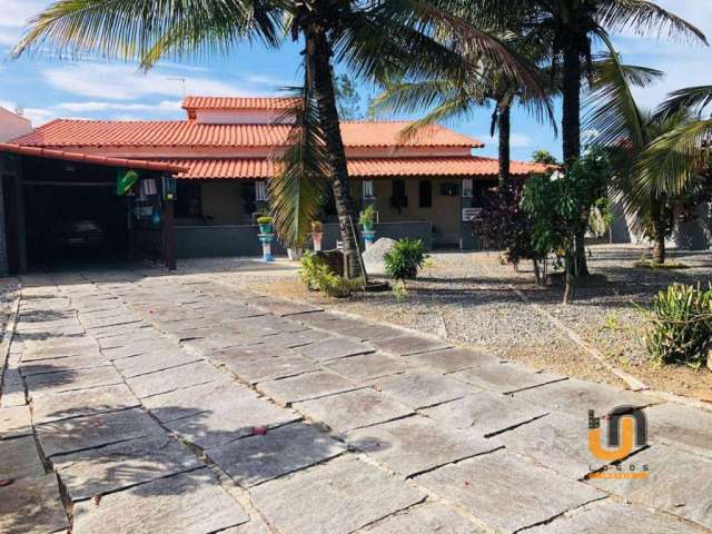 Casa com 3 dormitórios à venda, 243 m² por R$ 430.000,00 - Unamar - Cabo Frio/RJ