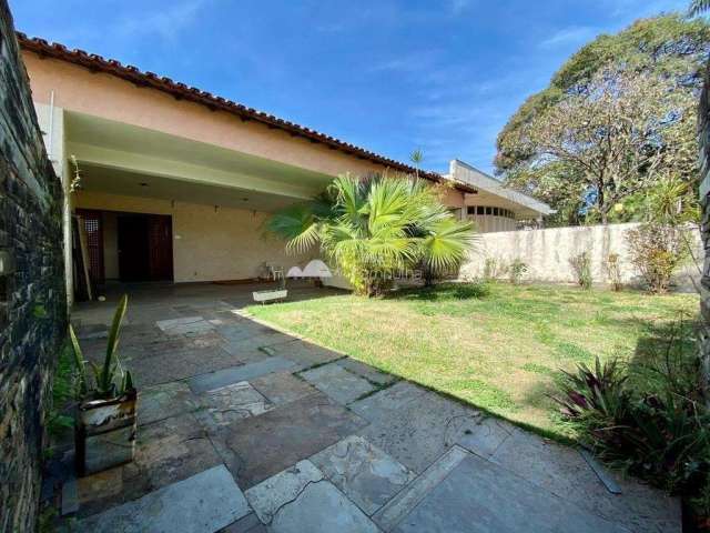 Casa com 4 quartos à venda em São Luiz, Belo Horizonte  por R$ 1.500.000