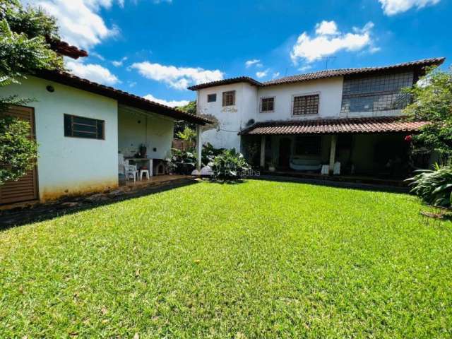 Casa com 8 quartos à venda no Jardim Atlântico, Belo Horizonte  por R$ 1.950.000