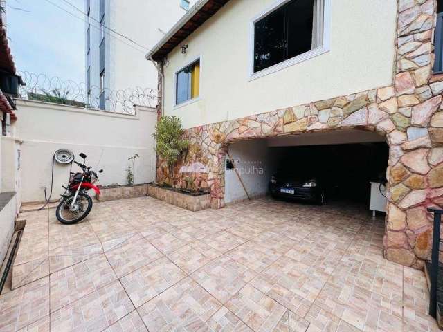 Casa com 4 quartos à venda na Santa Mônica, Belo Horizonte  por R$ 860.000