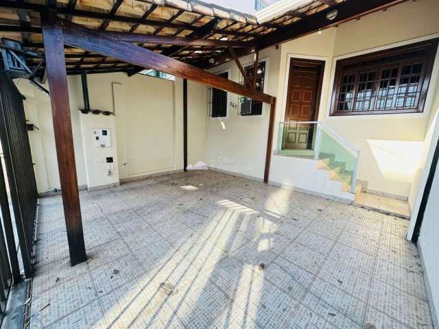 Casa com 3 quartos à venda na Santa Mônica, Belo Horizonte  por R$ 789.000