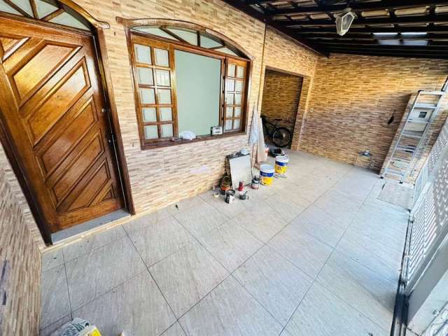 Casa com 3 quartos à venda na Santa Mônica, Belo Horizonte  por R$ 665.000