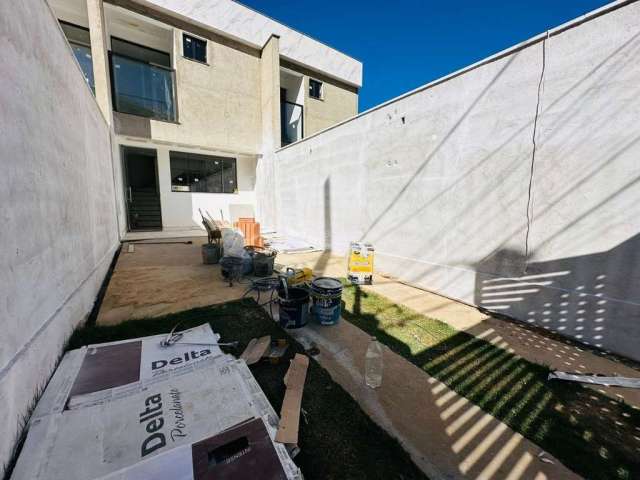 Casa com 3 quartos à venda na Santa Amélia, Belo Horizonte  por R$ 580.000