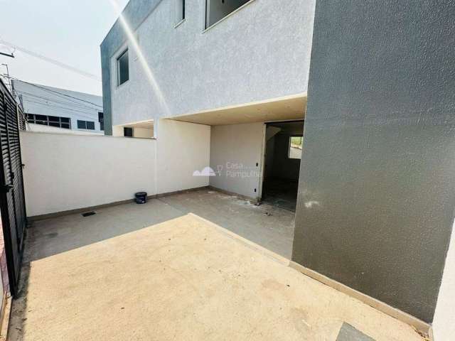 Casa com 3 quartos à venda na Candelária, Belo Horizonte  por R$ 650.000