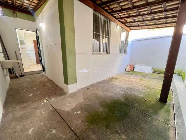 Apartamento com 2 quartos à venda em Floramar, Belo Horizonte  por R$ 299.000