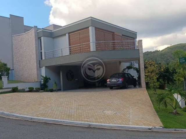 Casa de esquina para venda no Villa Solaia - Alphaville