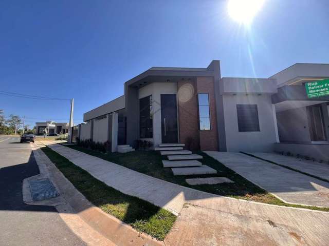 casa a venda cond. Gran reserve Indaiatuba-SP 3 Quartos, 1 Suíte, 2 Salas, 2 Banheiros, 3 Vagas - casa de esquina com vista para mata.