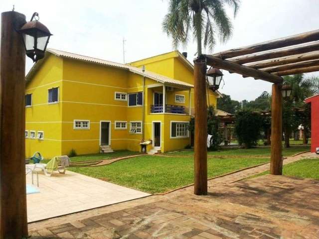 Casa com 4 dormitórios à venda, 514 m² por R$ 1.383.000,00 - Recanto da Corcunda