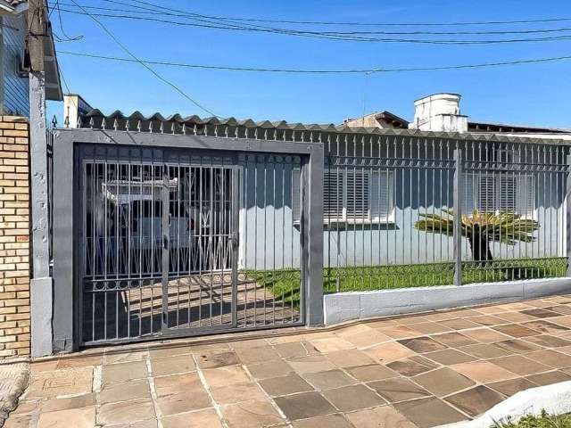 Casa com 3 dormitórios à venda, 111 m² por R$ 744.000,00 - Centro - Gravataí/RS