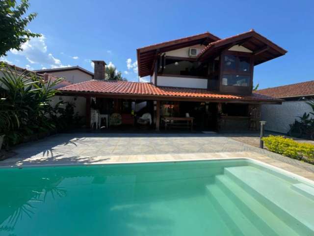 Casa - Sobrado Padrão, para Venda em Ubatuba/SP