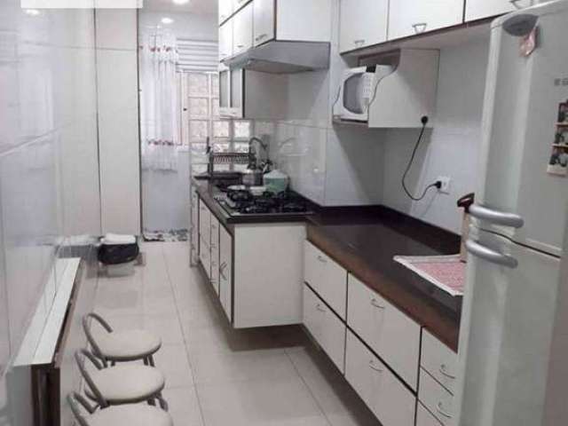 - Apartamento no Condominio Andrades II - Carapicuíba