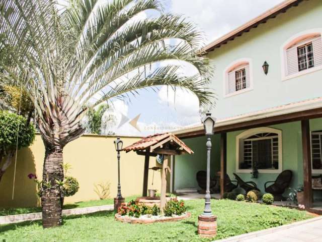 Casa com 4 quartos à venda na Rua João Chiavegatto, 230, Vila Brandina, Campinas, 313 m2 por R$ 850.000