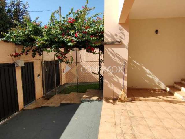 Casa com 4 quartos à venda na Rua Ana Telles Alves de Lima, 331, Jardim Chapadão, Campinas, 280 m2 por R$ 889.000