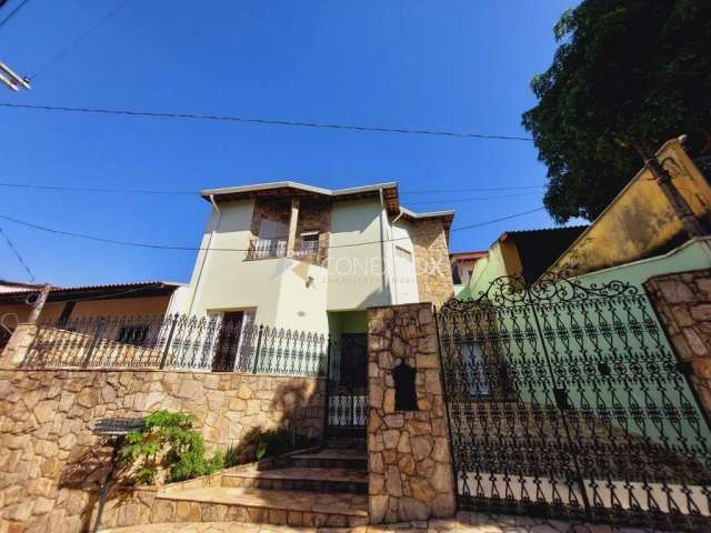 Casa com 3 quartos à venda na Rua Mírian Nazareth Vilela de Queiroz, 64, Jardim Carlos Lourenço, Campinas, 200 m2 por R$ 600.000