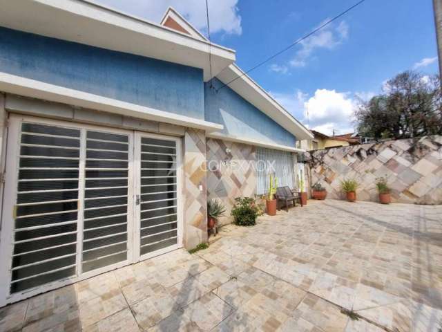 Casa com 3 quartos à venda na Rua Doutor Agnaldo de Oliveira Camargo, 35, Jardim Proença, Campinas, 174 m2 por R$ 497.000