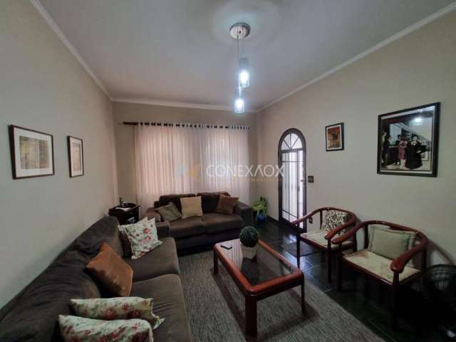 Casa com 6 quartos à venda na Rua Otávio Neto, 332, Jardim Aurélia, Campinas, 262 m2 por R$ 750.000