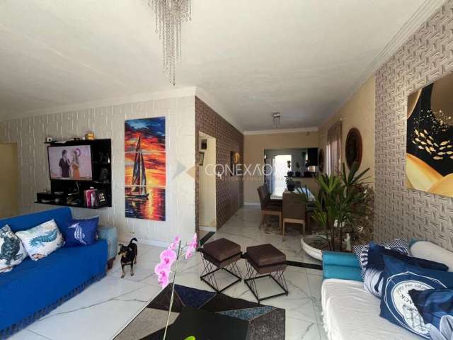 Casa com 2 quartos à venda na Rua Piedade, 46, Chácara da Barra, Campinas, 240 m2 por R$ 900.000