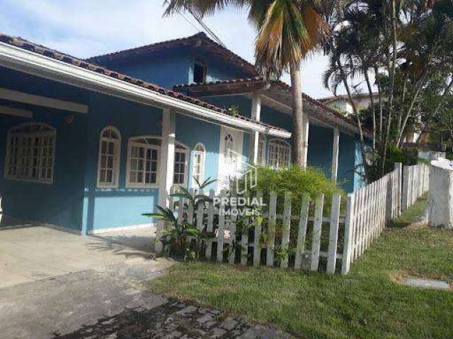 Casa com 3 dormitórios à venda, 470 m² por R$ 700.000,00 - Sape - Niterói/RJ