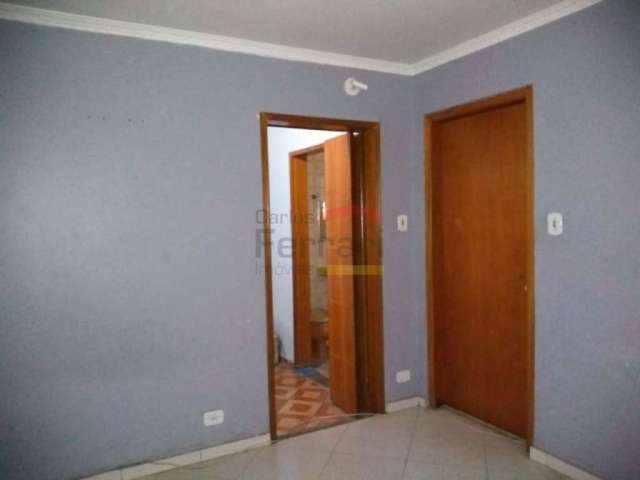 Casa térrea a venda, Vila Nivi, 03 dormitórios, 01 suíte, 03 vagas, 01 edícula