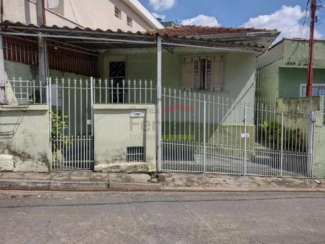 Casa Térrea,  Jardim São João, Próximo Cemitério Parque da Cantareira