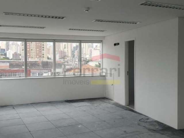 Sala comercial em santana com 48 m2, possui 2 banheiros, 01 vaga de garagem