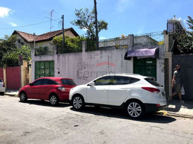 Imóvel misto, próximo ao largo do Tremembé bom para escolas ou clinicas de repouso ou clinica médica