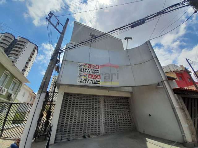 Prédio comercial com 420m² a venda!