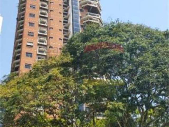 Apartamento com 273 metros, sendo 4 suítes regiao nobre da Agua Fria