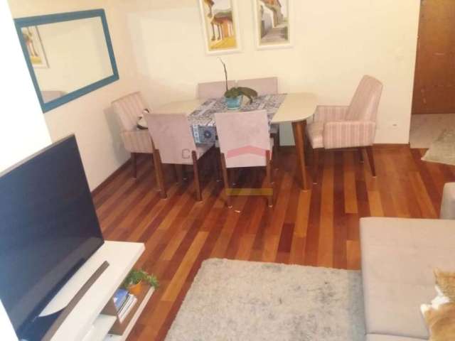 Apartamento com 3 Quartos à Venda, 85 m² por R$ 620.000