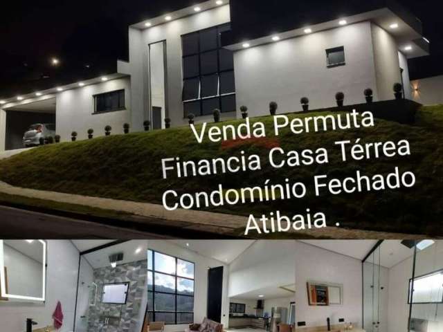 Casa de alto padrão no condomínio Quintas da Boa Vista