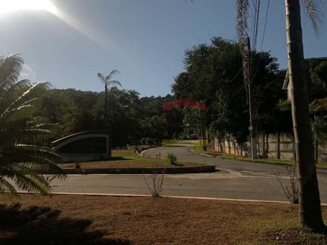 Terreno  342m²   em condomínio fechado Parque Itaguaçu da Cantareira - Zona Norte