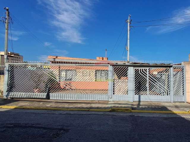 Casa térrea região Jardim Centenário