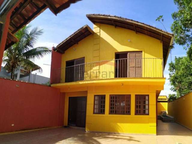 Casa em Itanhaém  com piscina