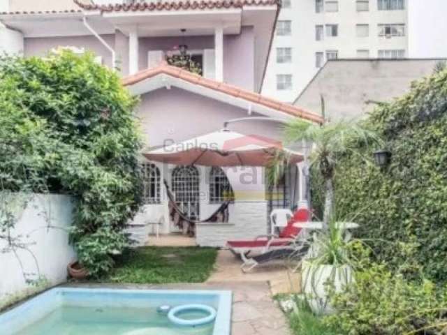 Casa de Vila em condomínio de Alto Padrão, 218 m², 5 dormitórios, -Aclimação