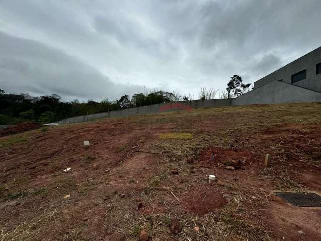 Lote à venda em condomínio fechado São Nicolau