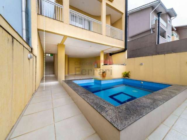 Casa com piscina condominio vila verde