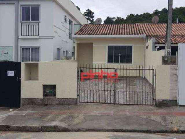 Casa com 2 dormitórios para alugar, 56 m² por R$ 2.165,39/mês - Forquilhas - São José/SC