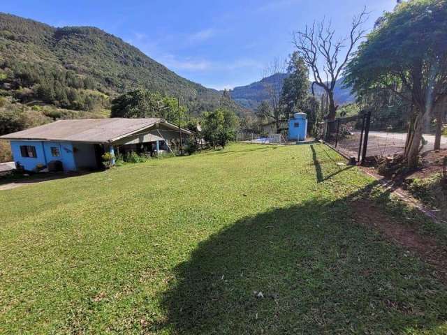 Chácara / sítio com 3 quartos à venda no Santa Lúcia do Piaí, Caxias do Sul  por R$ 350.000